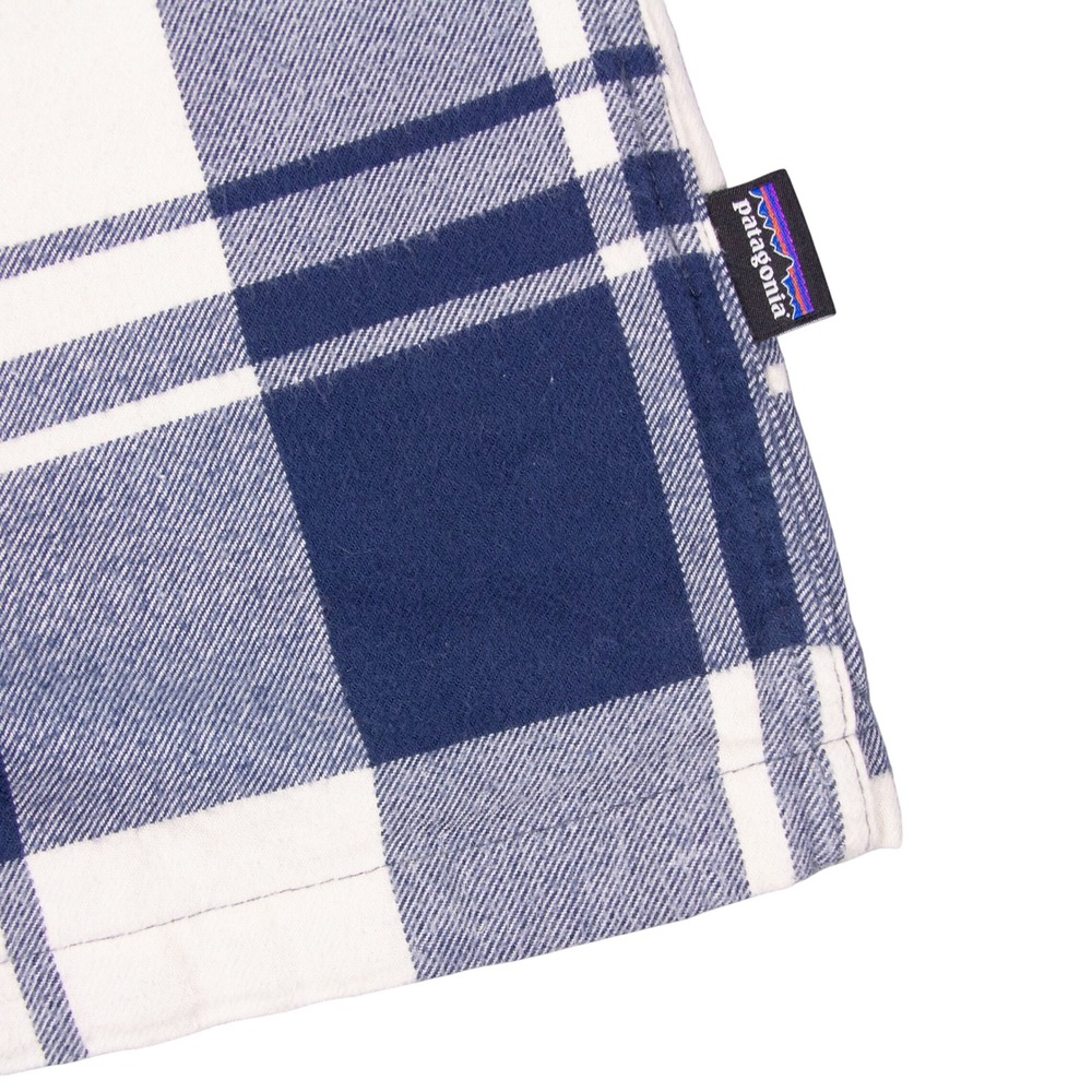Patagonia Fjord Flannel Mens L Organic Cotton Plaid Flannel Shirt Blue White - Picture 5 of 12